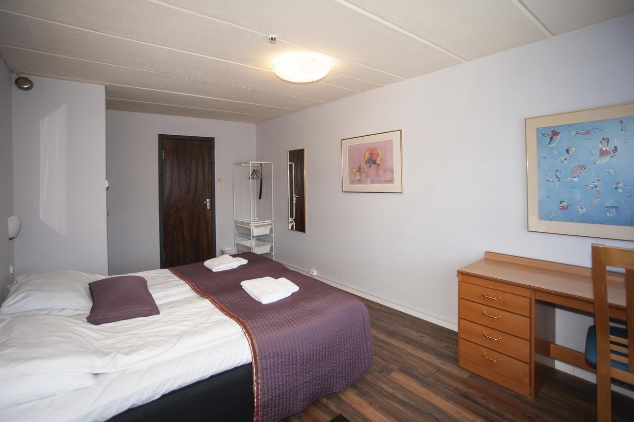 Strand Fjordmotel Ulvik Esterno foto
